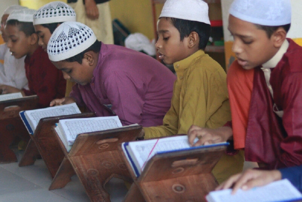 Support Orphans – Food, Education & Sponsorship