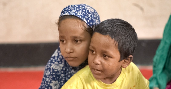 Orphan Clothes (5 Orphan)